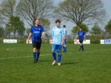 S.K.N.W.K. 3 - FC De Westhoek '20 4 (comp.) seizoen 2021-2022 (73/108)